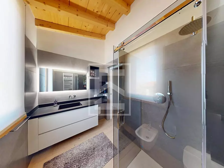 Immagine 29 di Villa in vendita  in Via Monte Saltarino a Soiano Del Lago