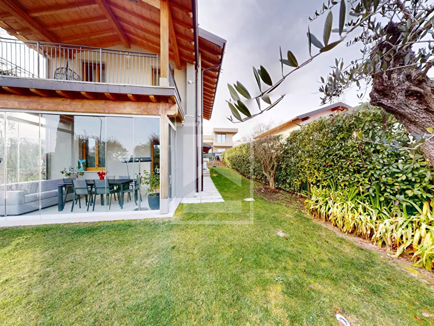 Immagine 7 di Villa in vendita  in Via Monte Saltarino a Soiano Del Lago