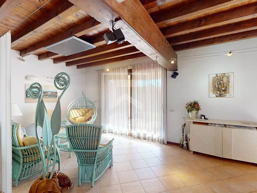 Immagine 3 di Appartamento in vendita  in Località Sermana 1 a Peschiera Del Garda