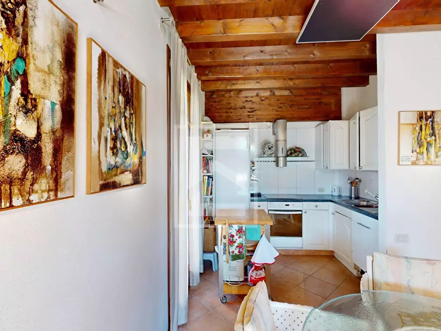 Immagine 9 di Appartamento in vendita  in Località Sermana 1 a Peschiera Del Garda