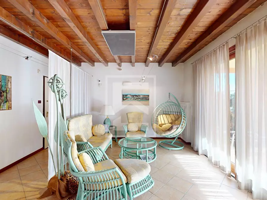 Immagine 35 di Appartamento in vendita  in Località Sermana 1 a Peschiera Del Garda