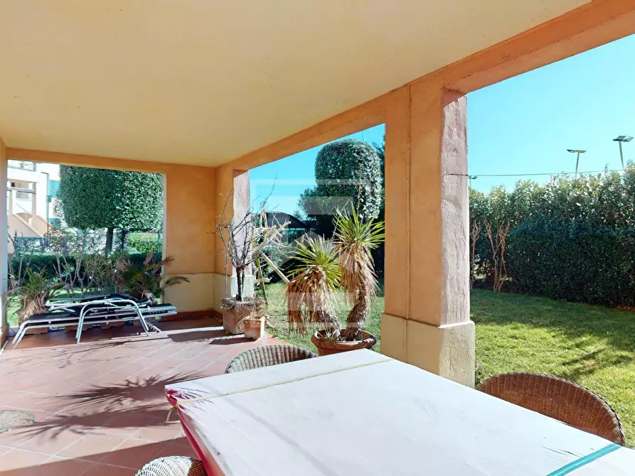 Immagine 17 di Appartamento in vendita  in Località Sermana 1 a Peschiera Del Garda