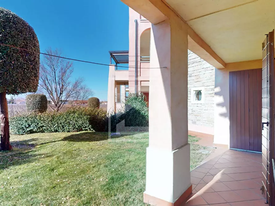 Immagine 39 di Appartamento in vendita  in Località Sermana 1 a Peschiera Del Garda