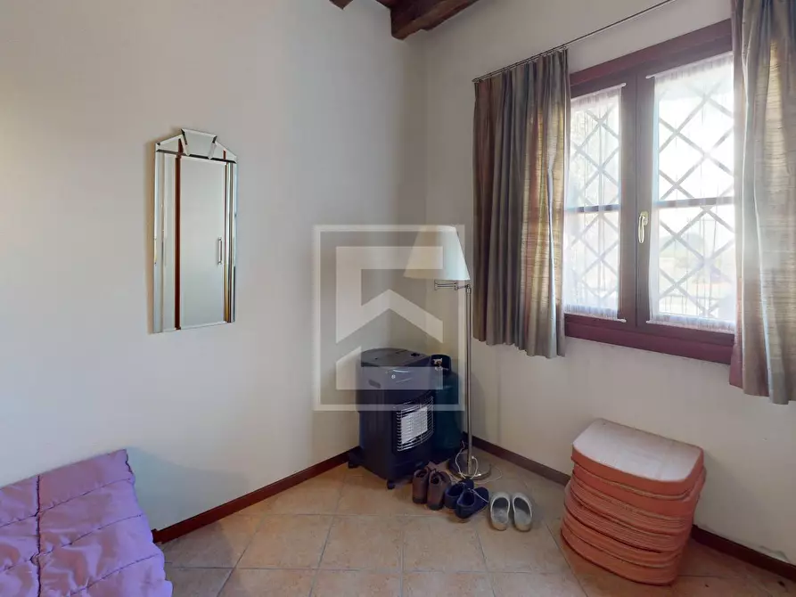 Immagine 21 di Appartamento in vendita  in Località Sermana 1 a Peschiera Del Garda