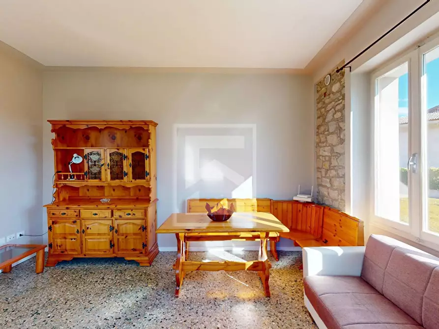 Immagine 11 di Villa in vendita  in Via Badiale a Calvagese Della Riviera