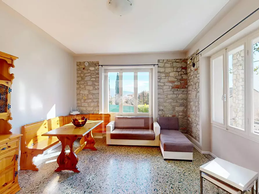 Immagine 12 di Villa in vendita  in Via Badiale a Calvagese Della Riviera