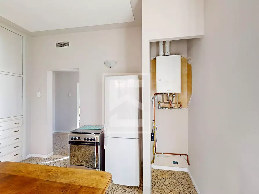 Immagine 17 di Villa in vendita  in Via Badiale a Calvagese Della Riviera