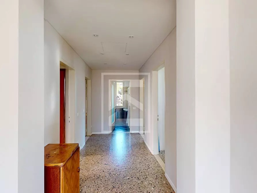 Immagine 18 di Villa in vendita  in Via Badiale a Calvagese Della Riviera