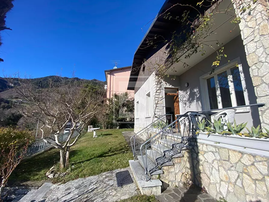 Immagine 43 di Villa in vendita  in Via Badiale a Calvagese Della Riviera