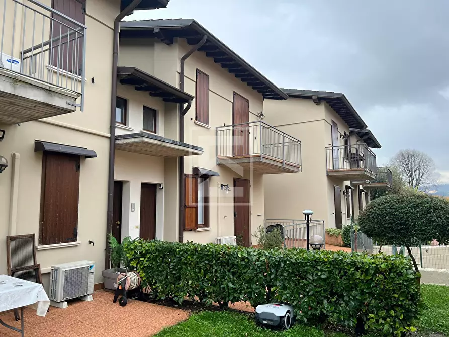 Immagine 4 di Appartamento in vendita  in Via Valtenesi 5 a Calvagese Della Riviera