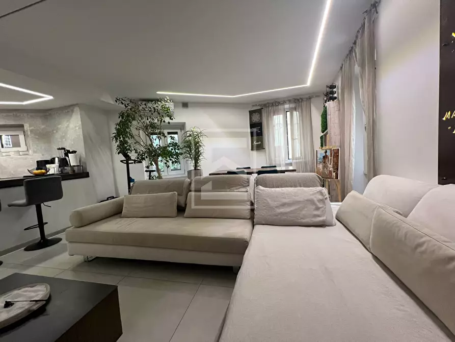 Immagine 7 di Appartamento in vendita  in via S.A. Merici 18 a Desenzano Del Garda