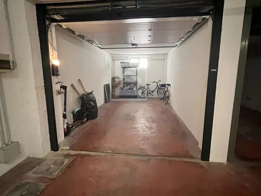 Immagine 11 di Appartamento in vendita  in via S.A. Merici 18 a Desenzano Del Garda