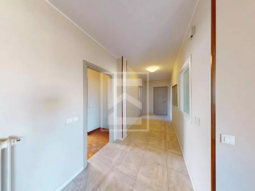 Immagine 8 di Attico in vendita  in Viale Motta a Desenzano Del Garda