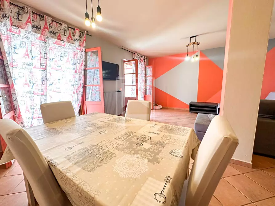 Immagine 11 di Appartamento in vendita  in via vaccarolo a Desenzano Del Garda