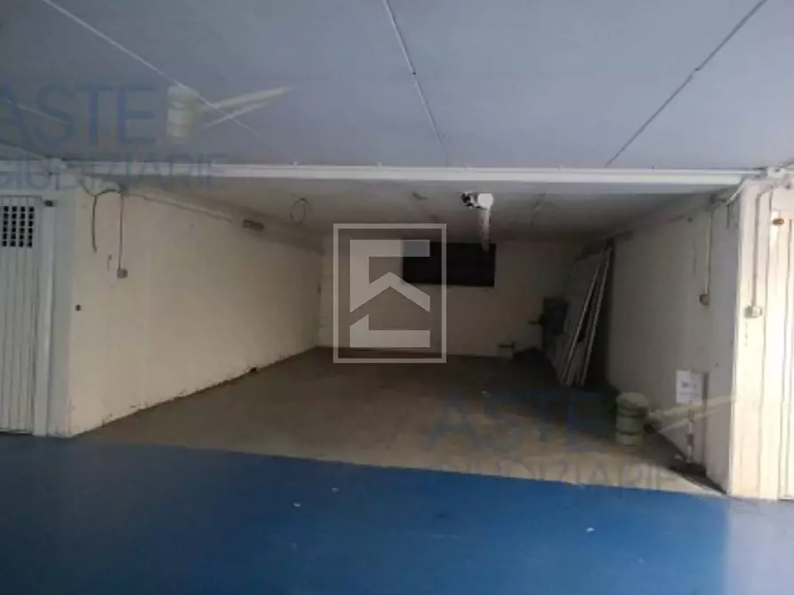 Immagine 10 di Appartamento in vendita  in Via Giuseppe Mazzini 1 a Desenzano Del Garda