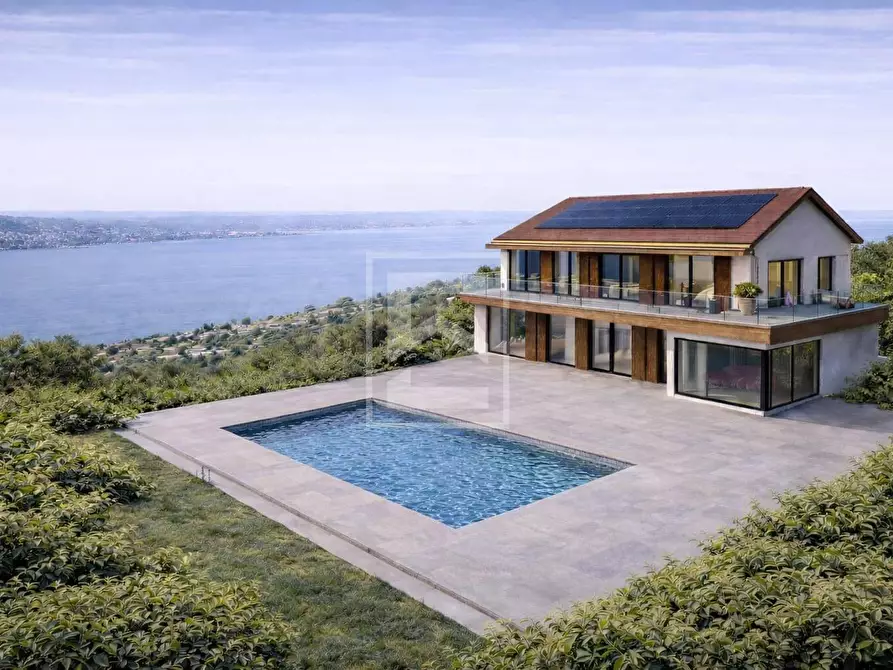 Immagine 1 di Terreno residenziale in vendita  a Toscolano-Maderno