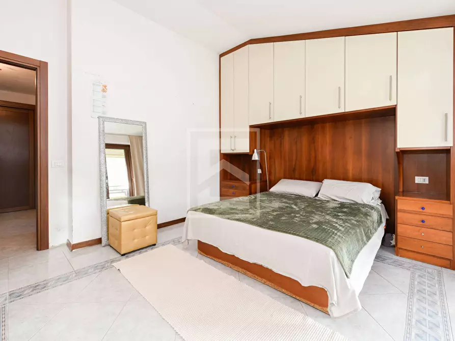 Immagine 16 di Appartamento in vendita  in via caravaggio 3 a Sirmione
