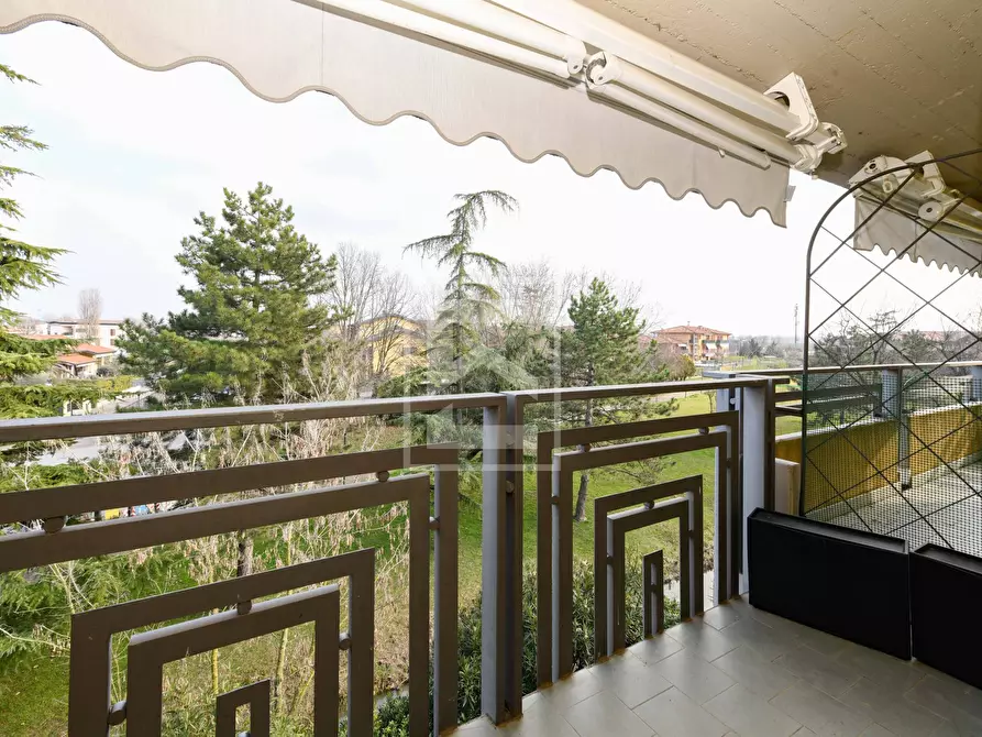 Immagine 24 di Appartamento in vendita  in via caravaggio 3 a Sirmione