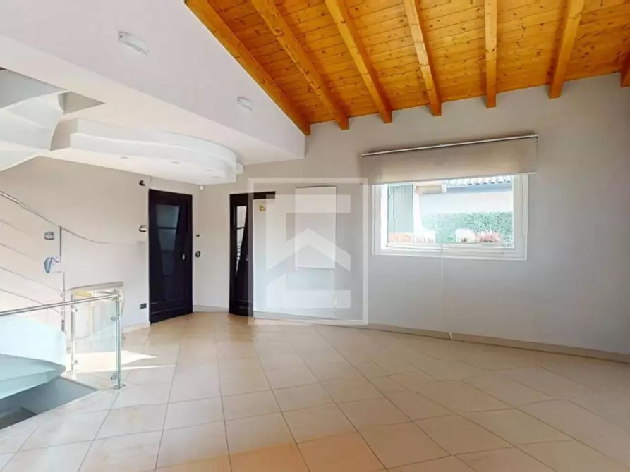 Immagine 8 di Villa in vendita  in via del Torchio 43 a Calvagese Della Riviera