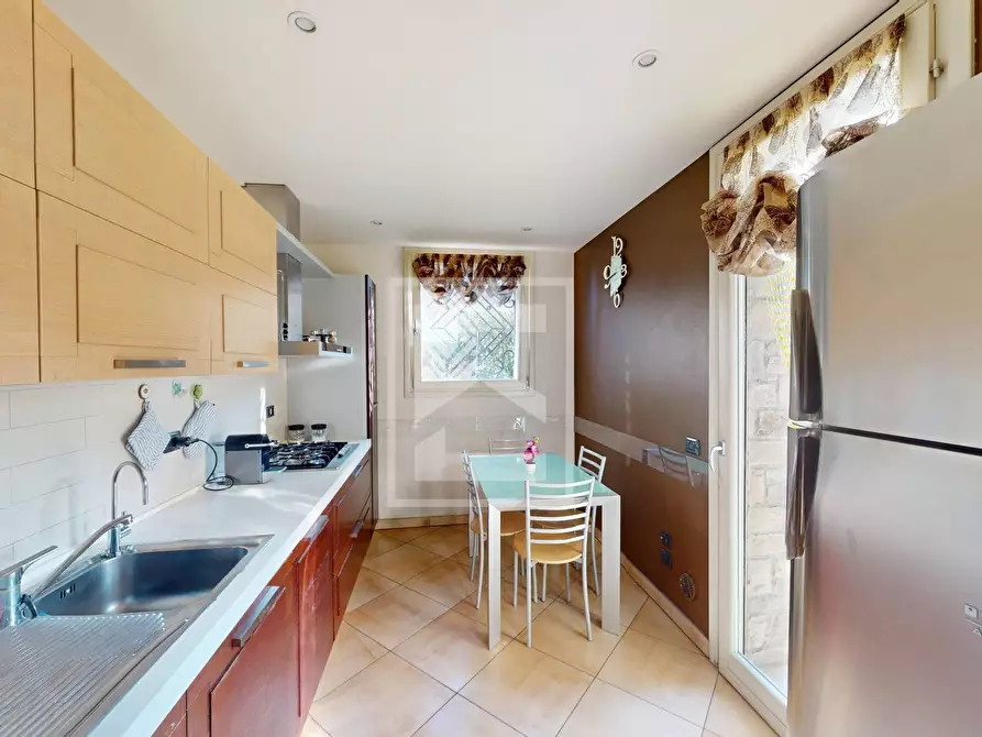 Immagine 11 di Villa in vendita  in via del Torchio 43 a Calvagese Della Riviera