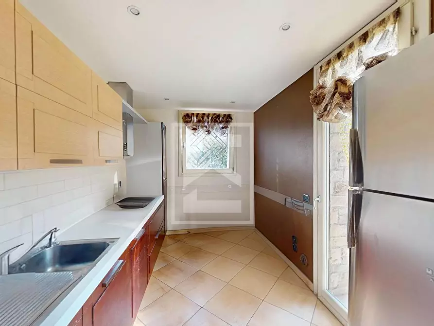 Immagine 12 di Villa in vendita  in via del Torchio 43 a Calvagese Della Riviera