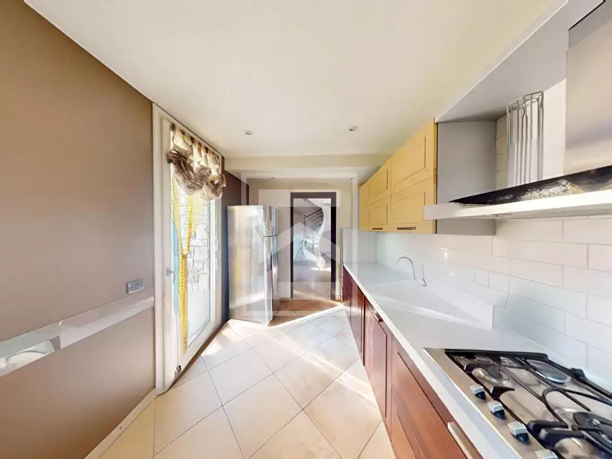 Immagine 14 di Villa in vendita  in via del Torchio 43 a Calvagese Della Riviera