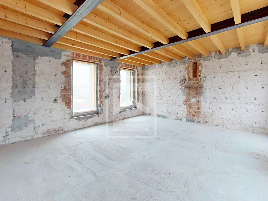 Immagine 19 di Casa indipendente in vendita  in Strada dei Colli Nord a Volta Mantovana