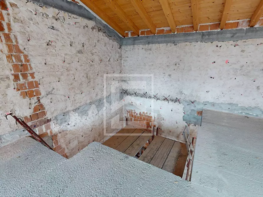 Immagine 28 di Casa indipendente in vendita  in Strada dei Colli Nord a Volta Mantovana