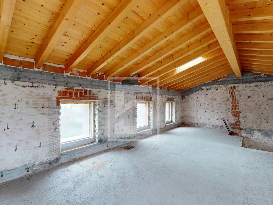 Immagine 27 di Casa indipendente in vendita  in Strada dei Colli Nord a Volta Mantovana