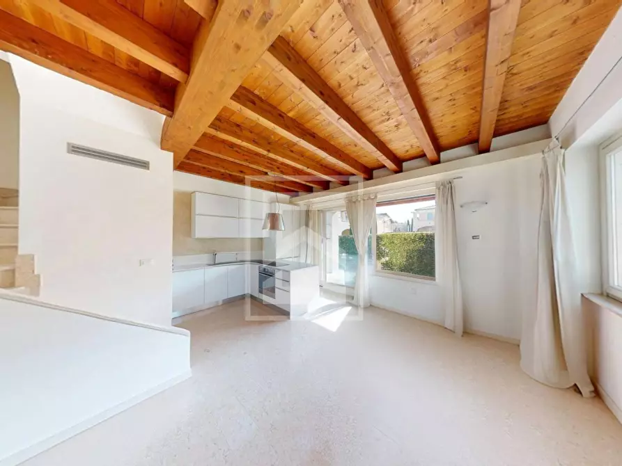 Immagine 6 di Villa in vendita  in via degli Atleti Azzurri 19 a Calvagese Della Riviera