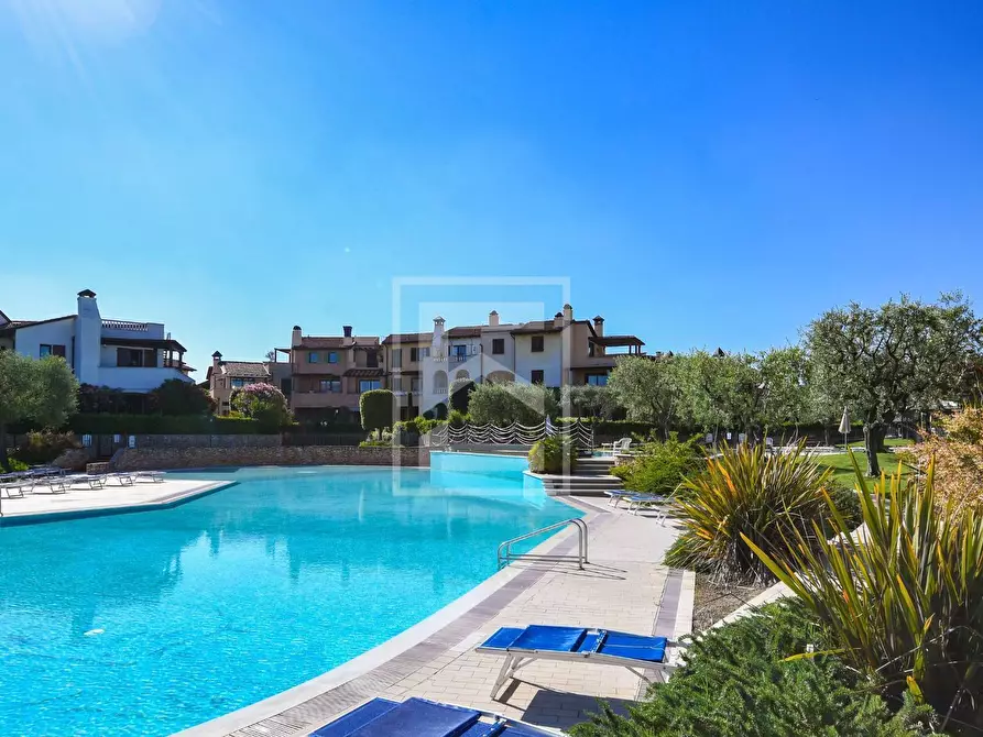 Immagine 52 di Appartamento in vendita  in Località Sermana 1 a Peschiera Del Garda