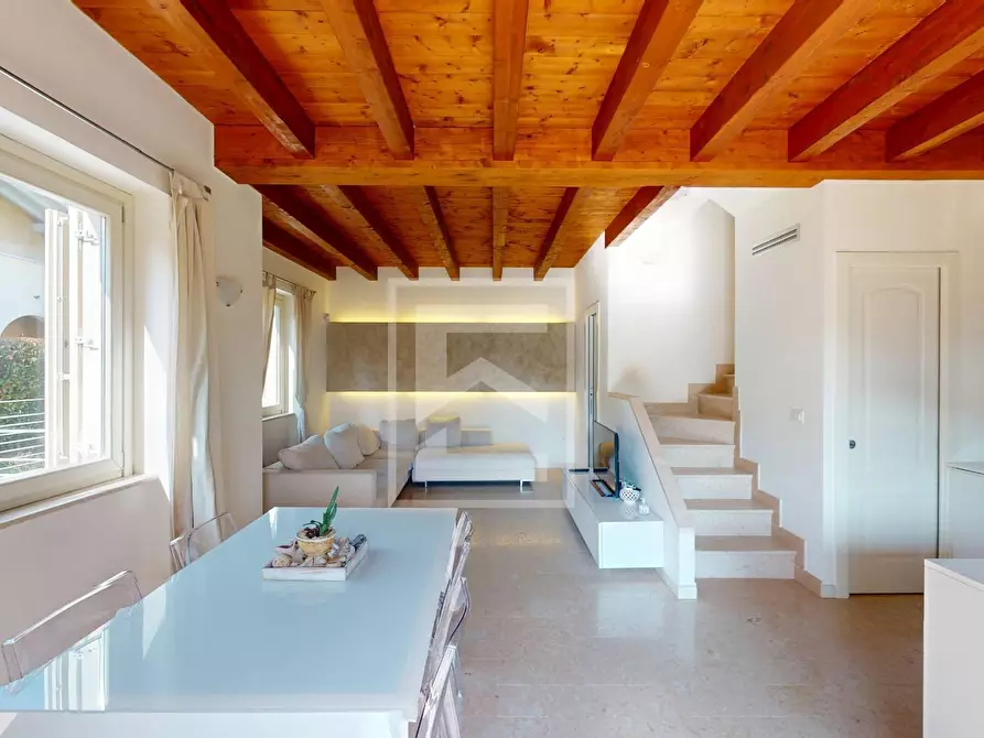 Immagine 25 di Villa in vendita  in via degli Atleti Azzurri 19 a Calvagese Della Riviera