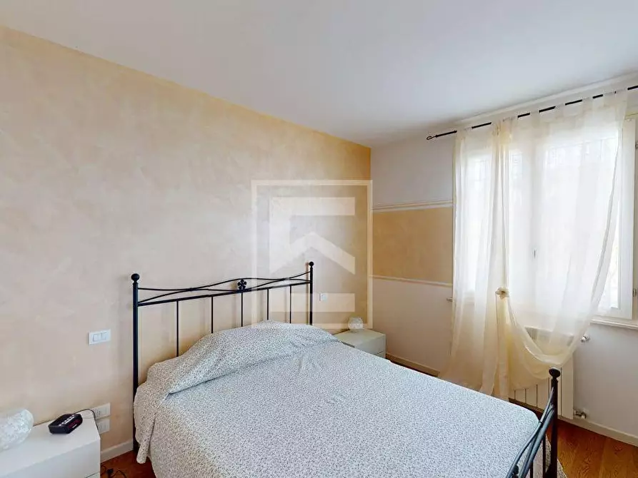 Immagine 16 di Casa semindipendente in vendita  in via Repubblica a Manerba Del Garda