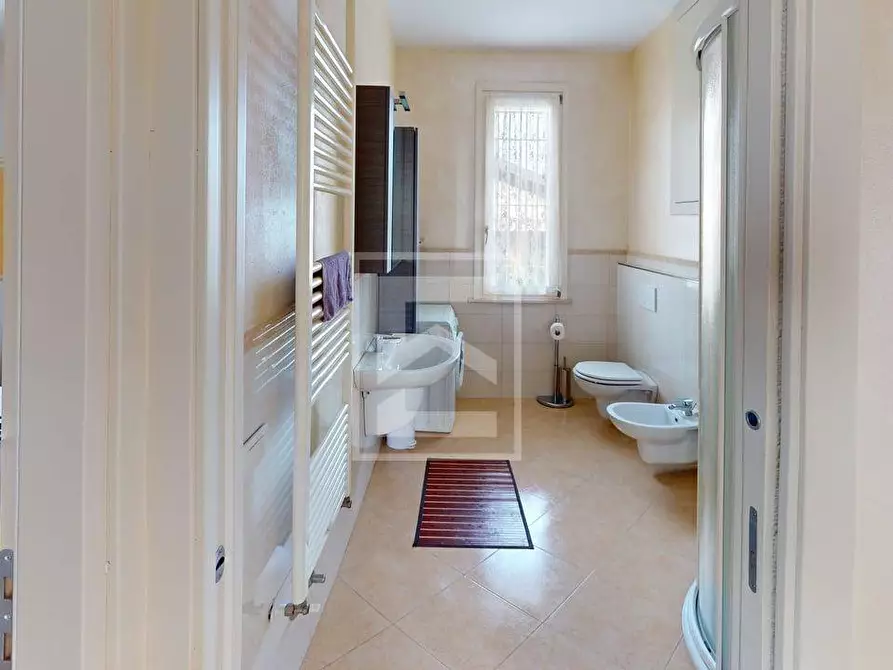 Immagine 23 di Casa semindipendente in vendita  in via Repubblica a Manerba Del Garda