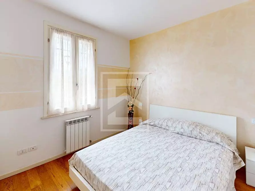 Immagine 21 di Casa semindipendente in vendita  in via Repubblica a Manerba Del Garda