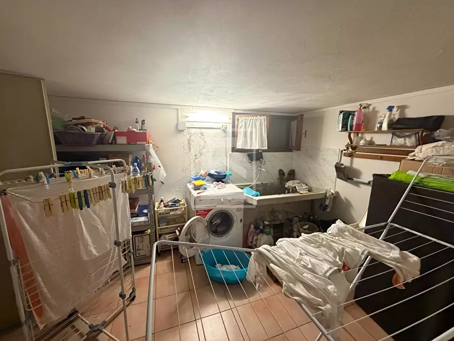 Immagine 10 di Villa in vendita  in via taromina 8 a Toscolano-Maderno