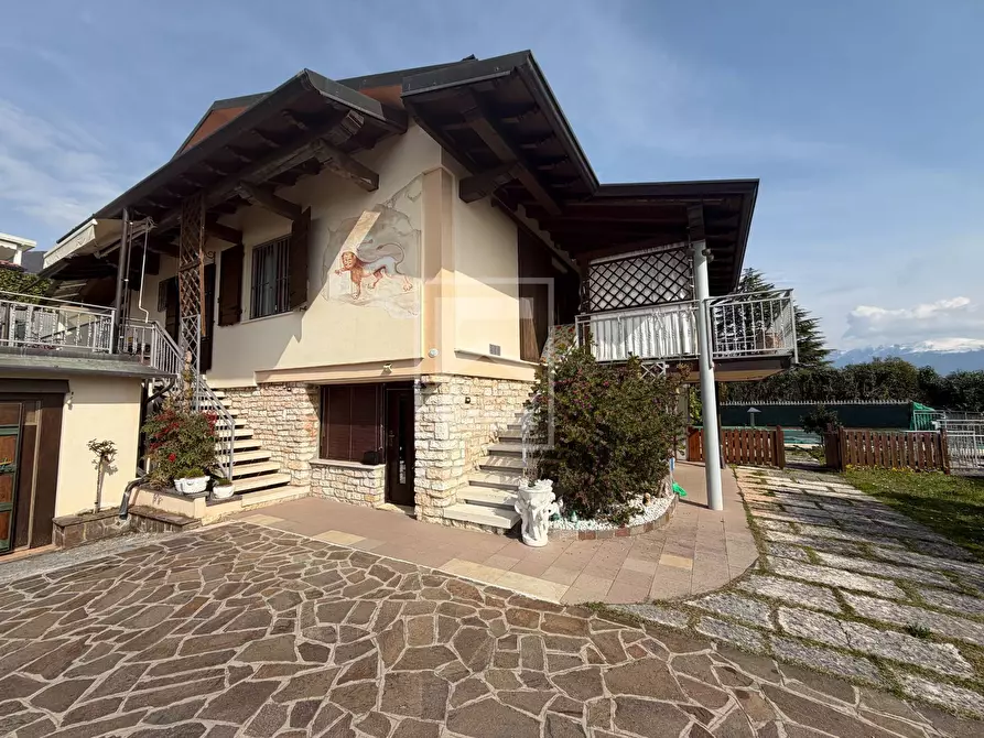 Immagine 19 di Villa in vendita  in via taromina 8 a Toscolano-Maderno