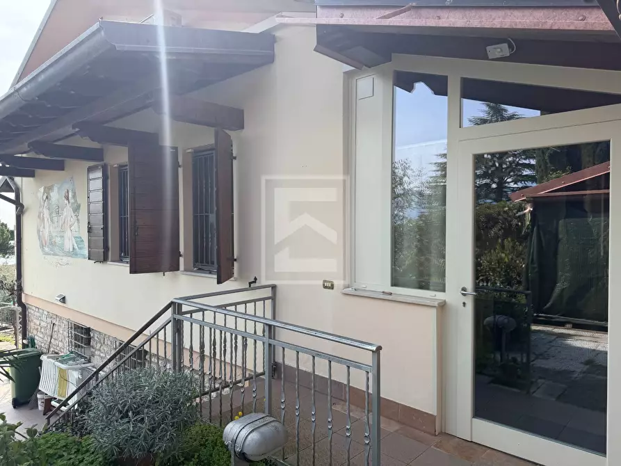 Immagine 27 di Villa in vendita  in via taromina 8 a Toscolano-Maderno