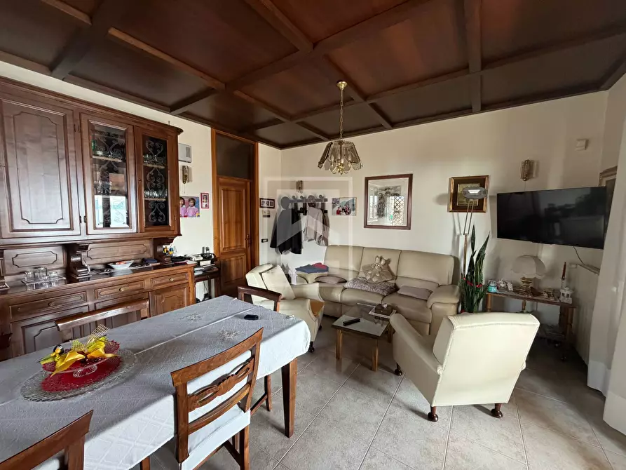 Immagine 32 di Villa in vendita  in via taromina 8 a Toscolano-Maderno