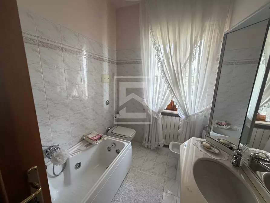 Immagine 40 di Villa in vendita  in via taromina 8 a Toscolano-Maderno