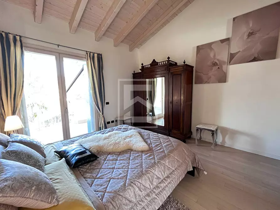 Immagine 25 di Villetta a schiera in vendita  in Via Cuccagna 13 a Lonato del Garda