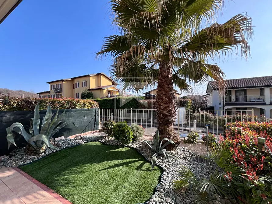 Immagine 17 di Villetta a schiera in vendita  in Via Cuccagna 13 a Lonato del Garda