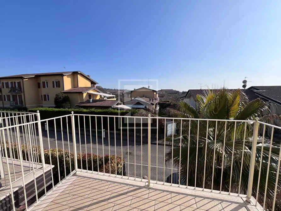 Immagine 35 di Villetta a schiera in vendita  in Via Cuccagna 13 a Lonato del Garda