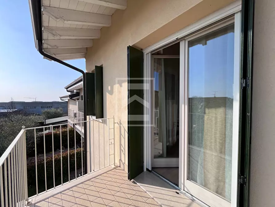 Immagine 37 di Villetta a schiera in vendita  in Via Cuccagna 13 a Lonato del Garda