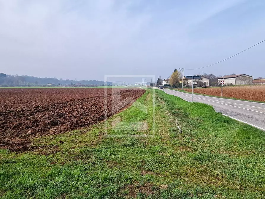 Immagine 32 di Casa indipendente in vendita  in Strada dei Colli Nord a Volta Mantovana