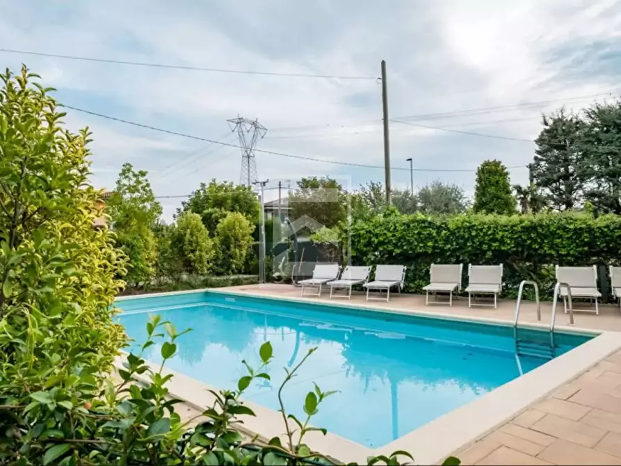 Immagine 19 di Albergo/B&B/Residence in vendita  in localita bellavista a Desenzano Del Garda