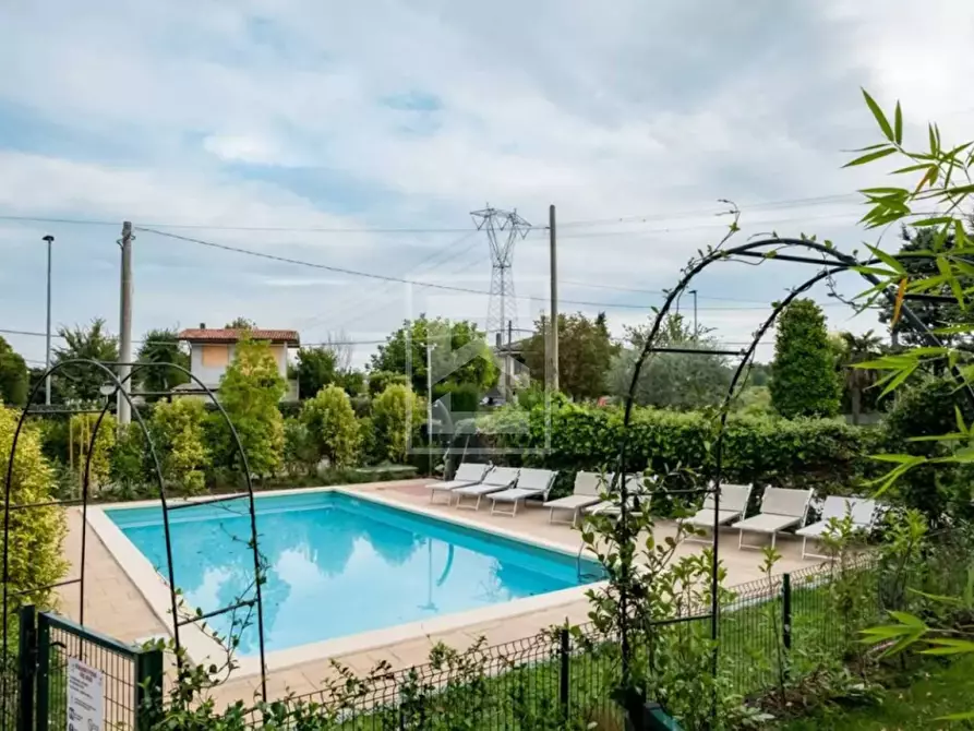 Immagine 12 di Albergo/B&B/Residence in vendita  in localita bellavista a Desenzano Del Garda