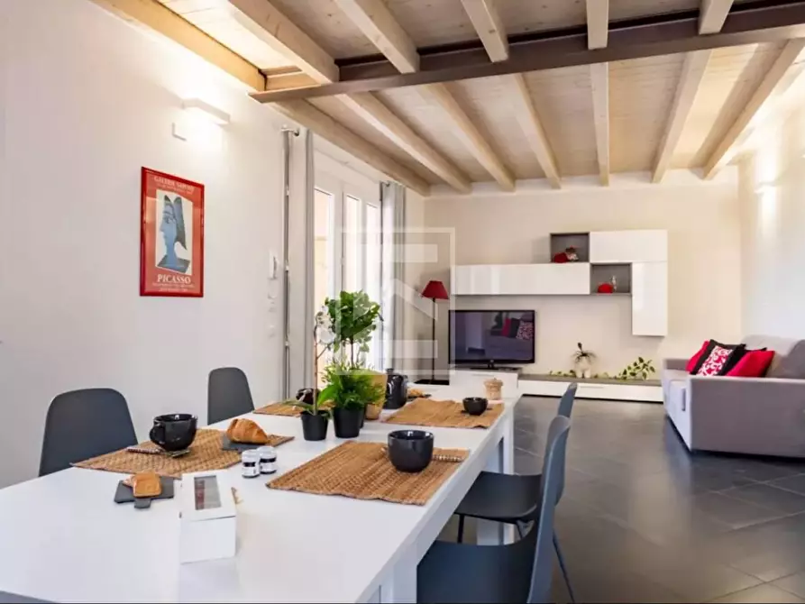 Immagine 4 di Albergo/B&B/Residence in vendita  in localita bellavista a Desenzano Del Garda