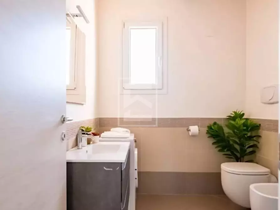 Immagine 24 di Albergo/B&B/Residence in vendita  in localita bellavista a Desenzano Del Garda