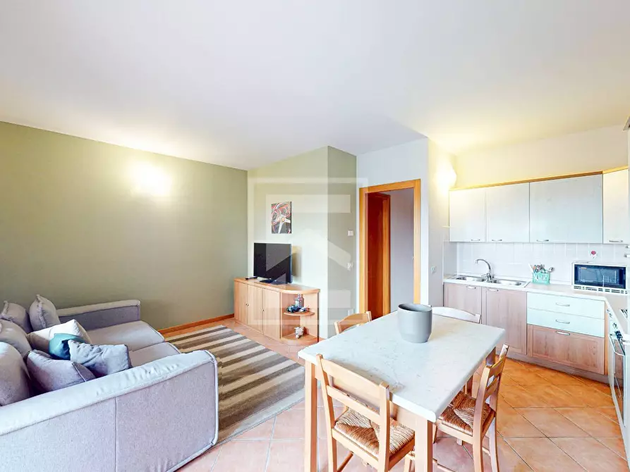 Immagine 5 di Appartamento in vendita  in Via pieve vecchia 43 a Calvagese Della Riviera